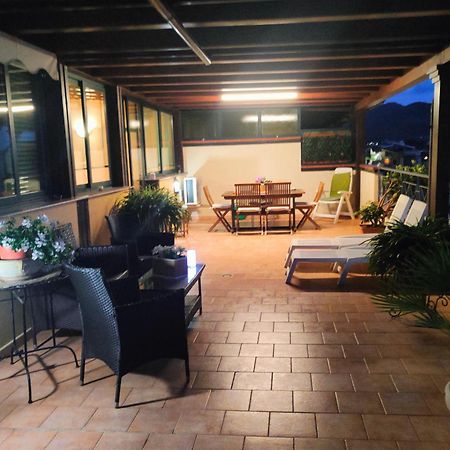 "Appartamento Del Mare Gliaca" Con Vista Isole Eolie,Ampia Terrazza,Wifi E Parcheggio Privato Gratuito 피라이노 외부 사진