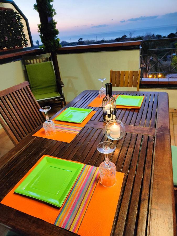 "Appartamento Del Mare Gliaca" Con Vista Isole Eolie,Ampia Terrazza,Wifi E Parcheggio Privato Gratuito 피라이노 외부 사진