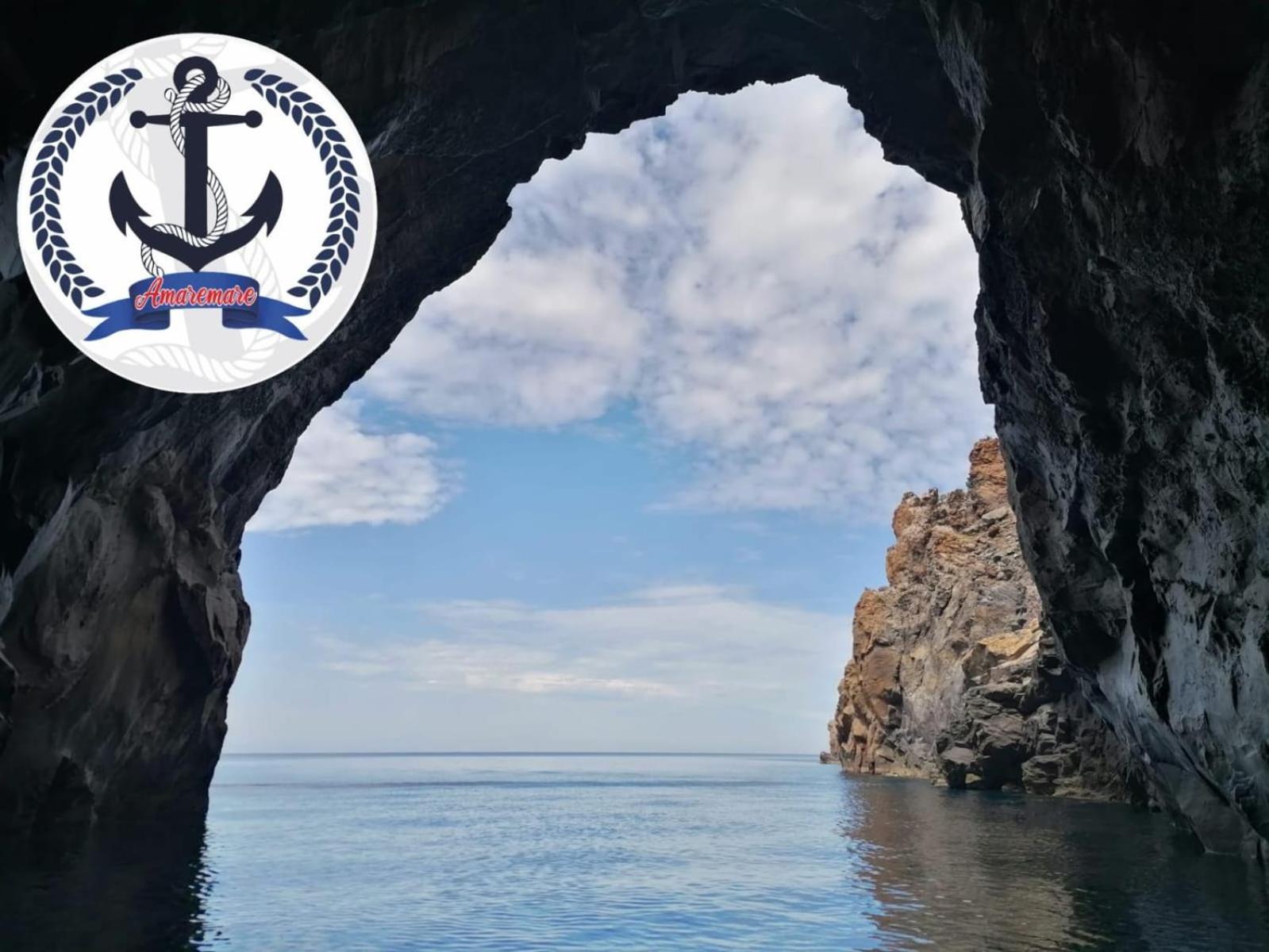 "Appartamento Del Mare Gliaca" Con Vista Isole Eolie,Ampia Terrazza,Wifi E Parcheggio Privato Gratuito 피라이노 외부 사진