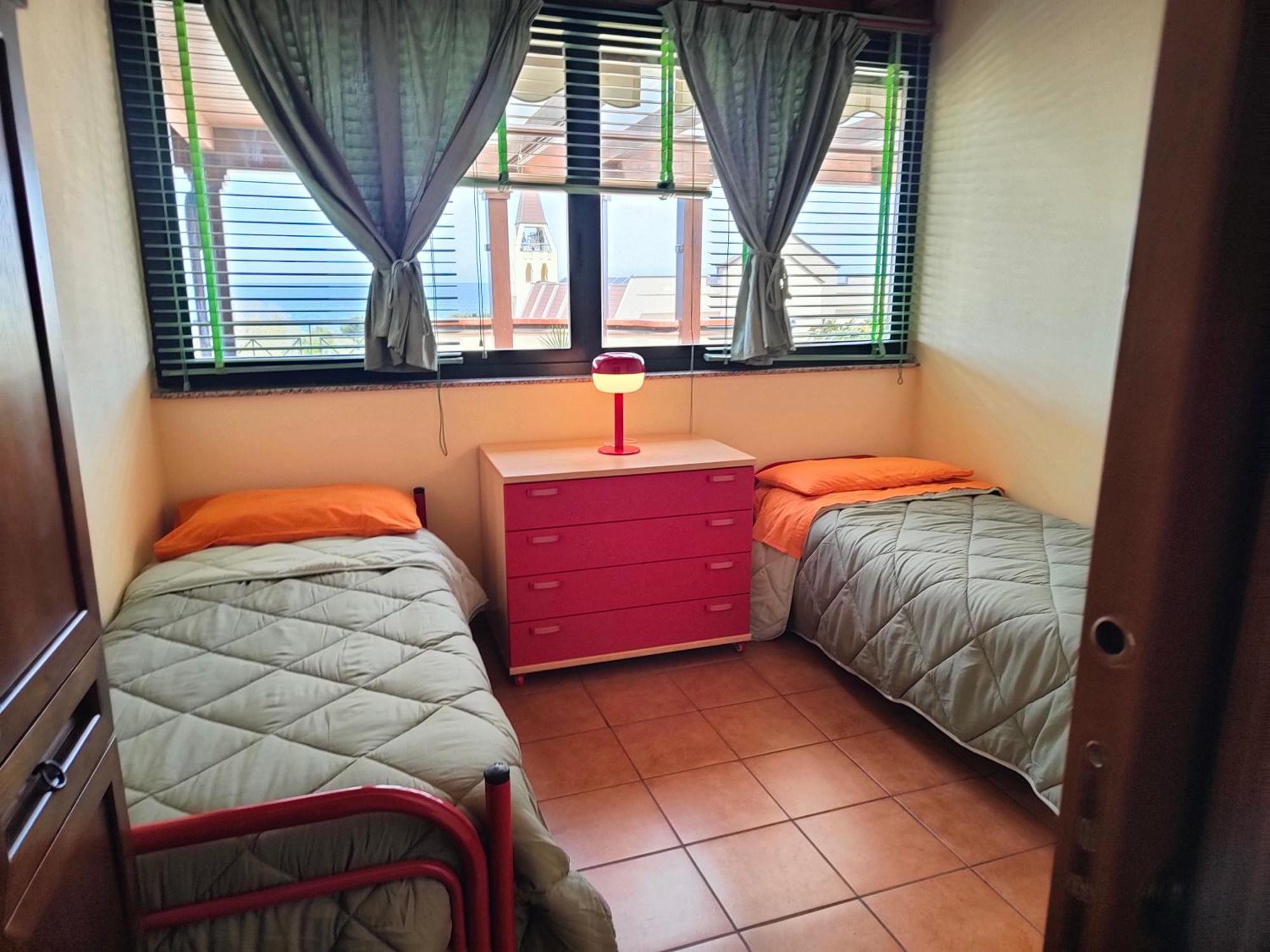 "Appartamento Del Mare Gliaca" Con Vista Isole Eolie,Ampia Terrazza,Wifi E Parcheggio Privato Gratuito 피라이노 외부 사진
