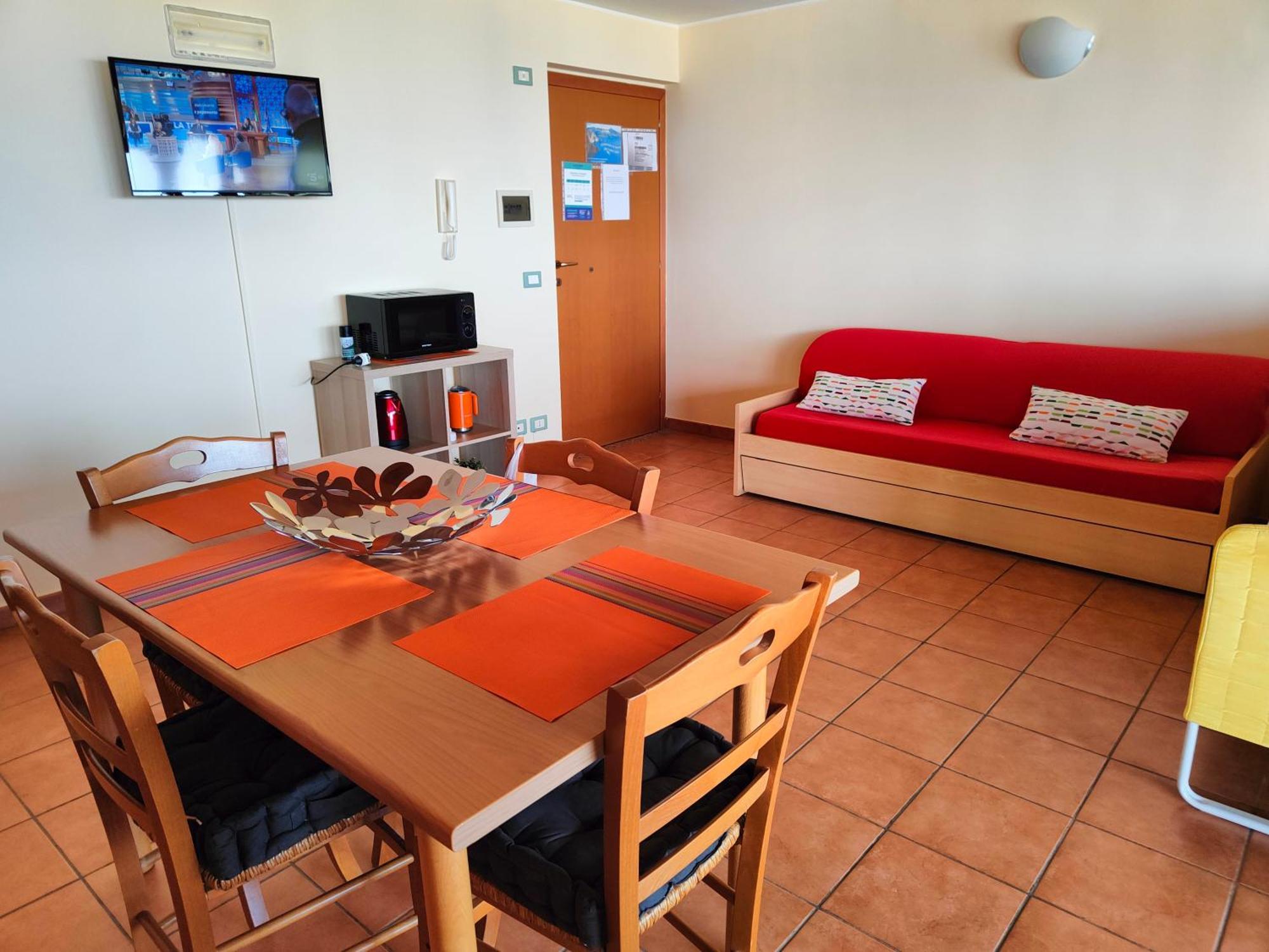 "Appartamento Del Mare Gliaca" Con Vista Isole Eolie,Ampia Terrazza,Wifi E Parcheggio Privato Gratuito 피라이노 외부 사진